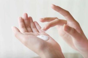 Lotion Pemutih Badan Cepat Dan Permanen