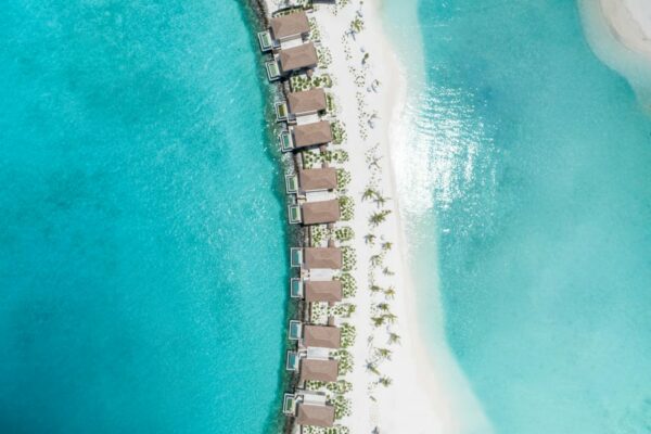 15 Pantai Terindah di Maldives yang Cocok untuk Bulan Madu
