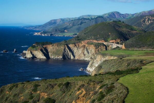 15 Pantai Terbaik di California yang Wajib Anda Kunjungi