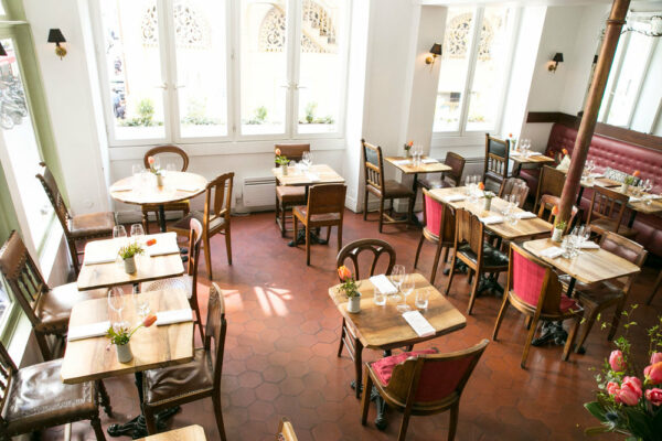 15 Restoran Romantis di Paris yang Cocok untuk Bulan Madu